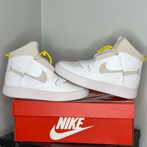 Nike W Vandalised Hightop